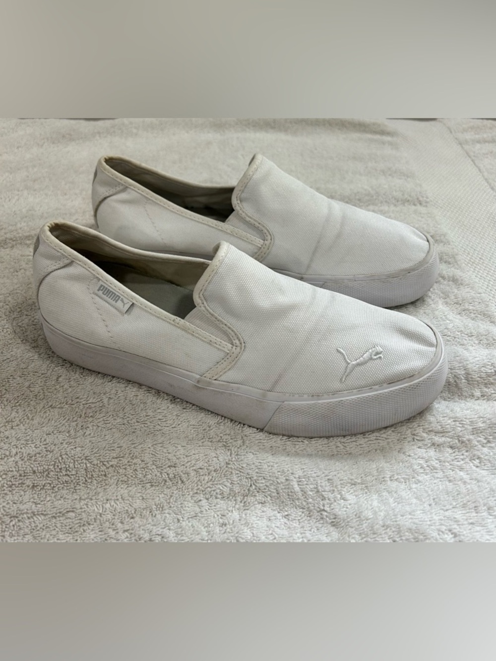 PUMA Slip-On Canvas Sneakers in White size 7.5